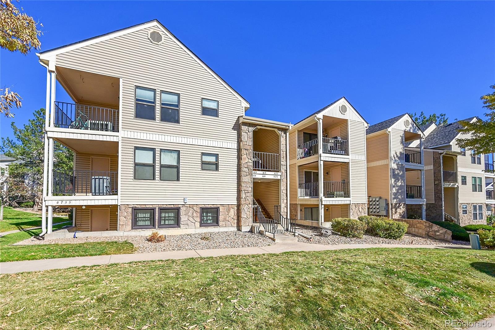 6755 S Field Street Littleton CO 80128
