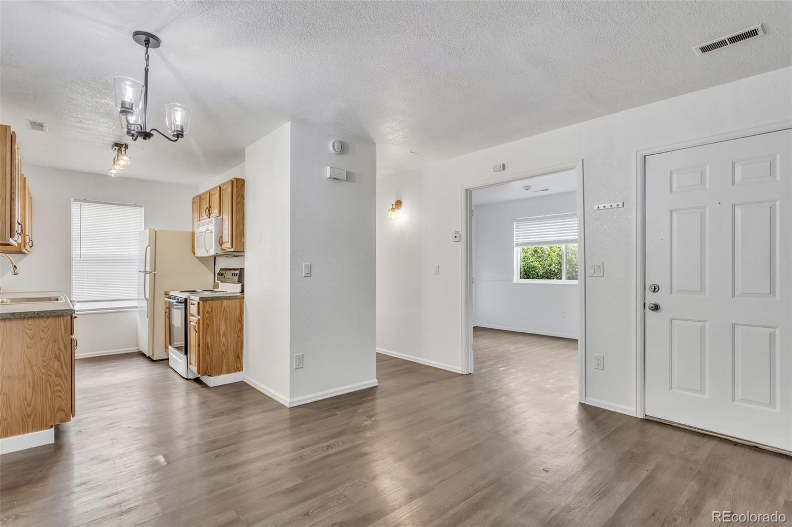 2277 S Buckley Road Aurora CO 80013