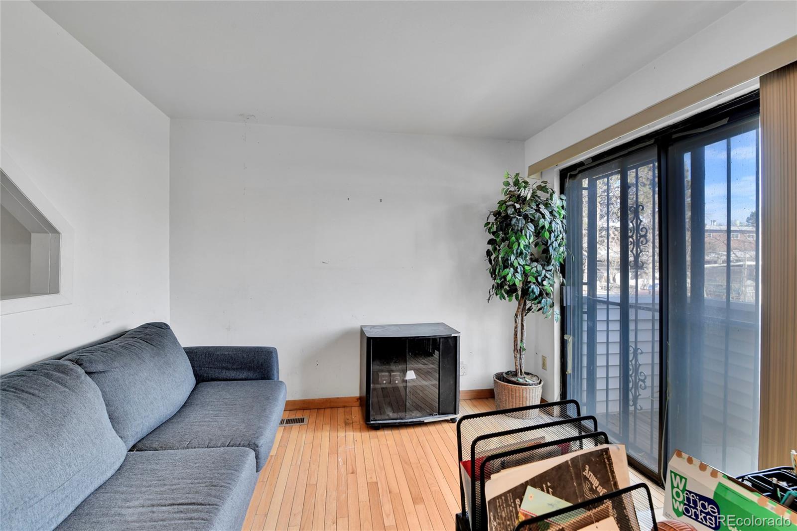 1050 S Monaco Parkway Denver CO 80224