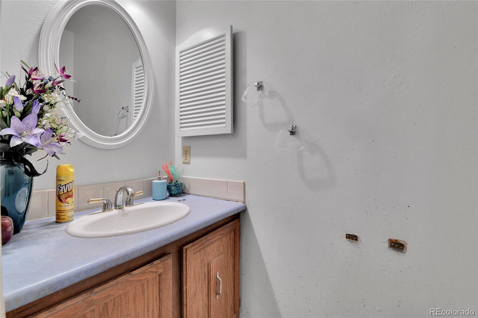 1050 S Monaco Parkway Denver CO 80224