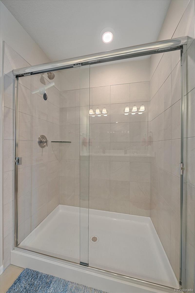 13704 Via Varra Broomfield CO 80020