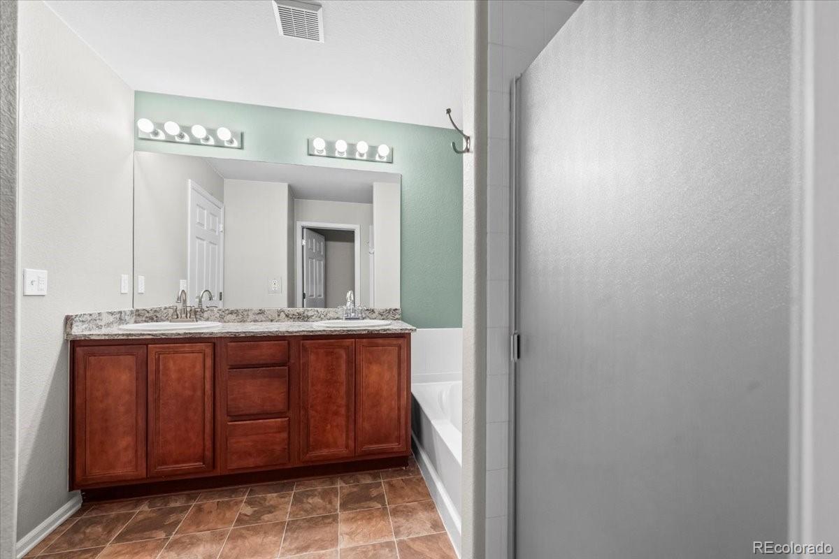 10449 Paris Street Commerce City CO 80640