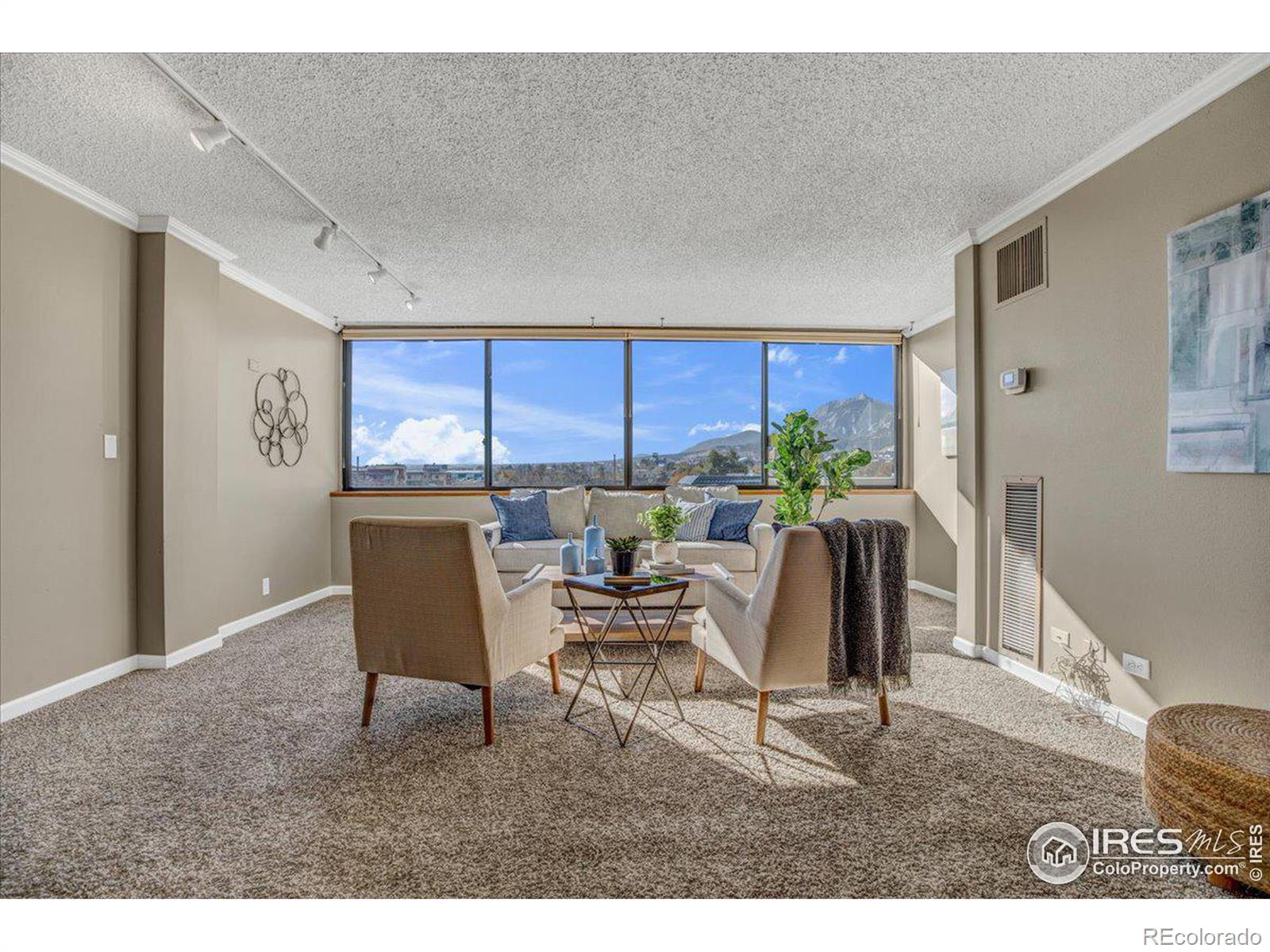 Boulder CO, 1850 Folsom Street, Unit 402
