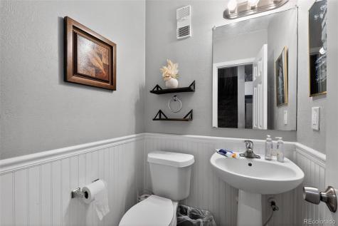 841 Crisman Drive Longmont CO 80501