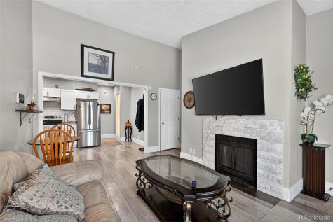 841 Crisman Drive Longmont CO 80501