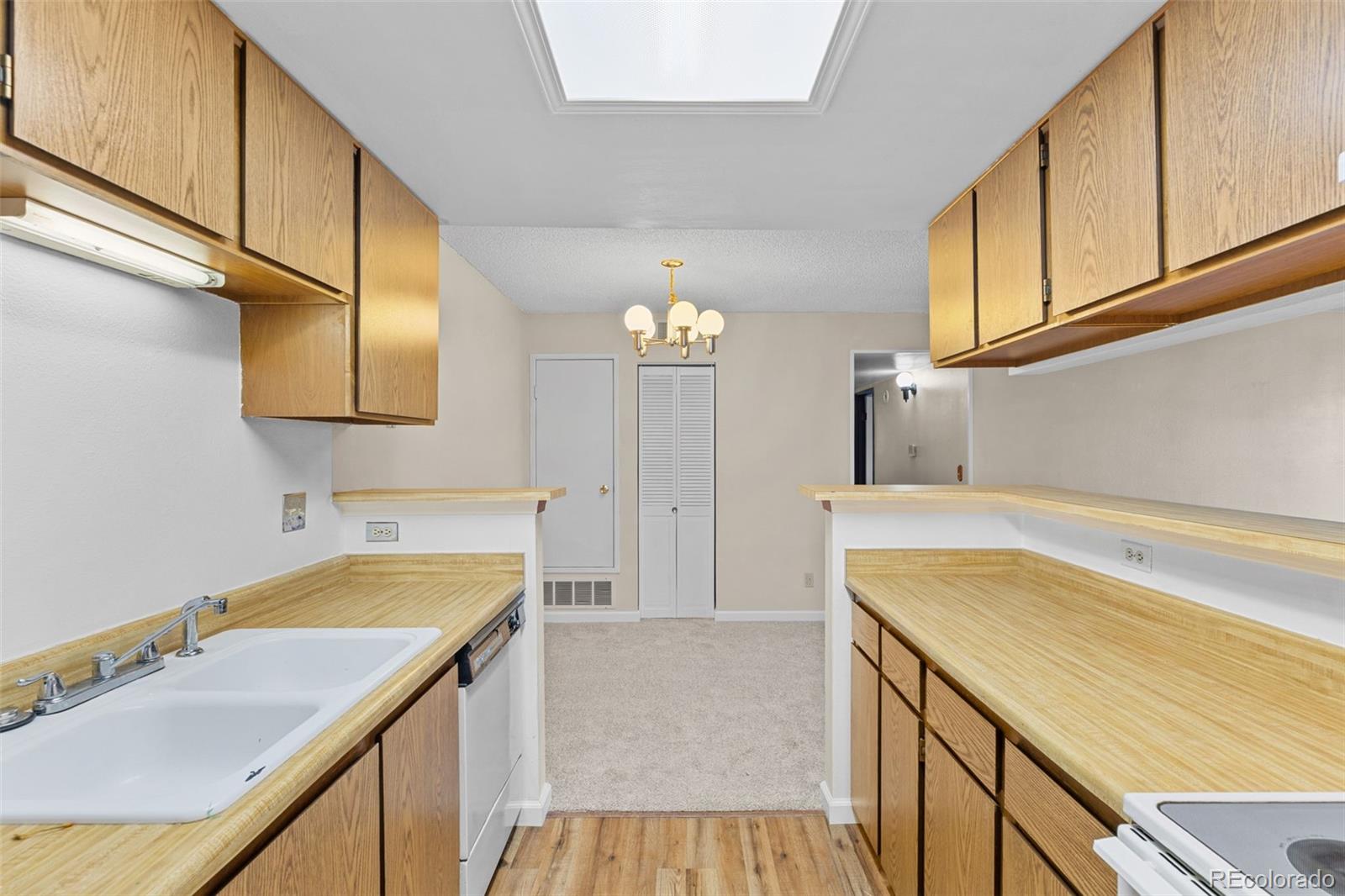 921 S Walden Street Aurora CO 80017