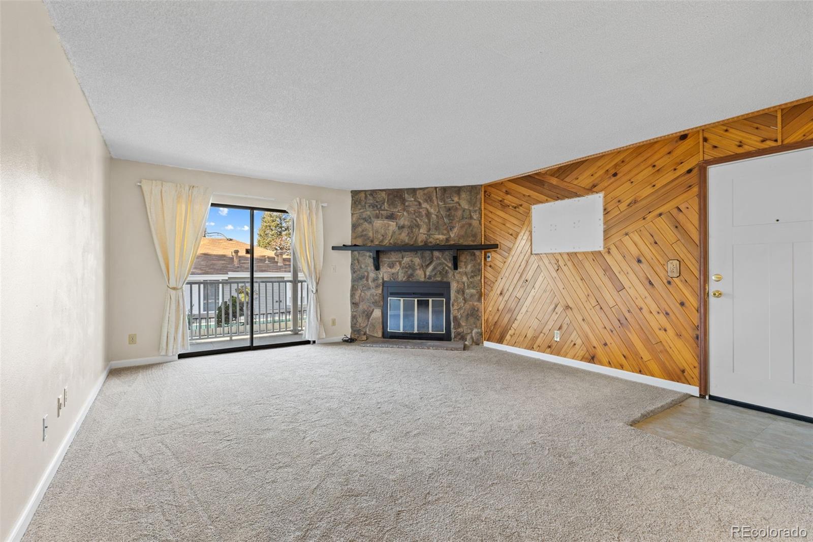 921 S Walden Street Aurora CO 80017