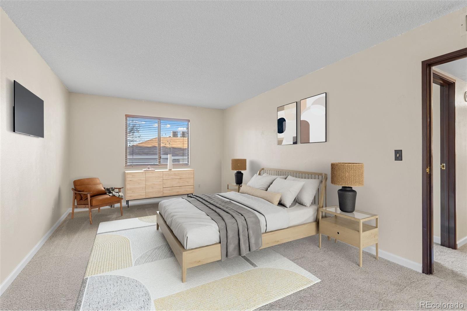 921 S Walden Street Aurora CO 80017