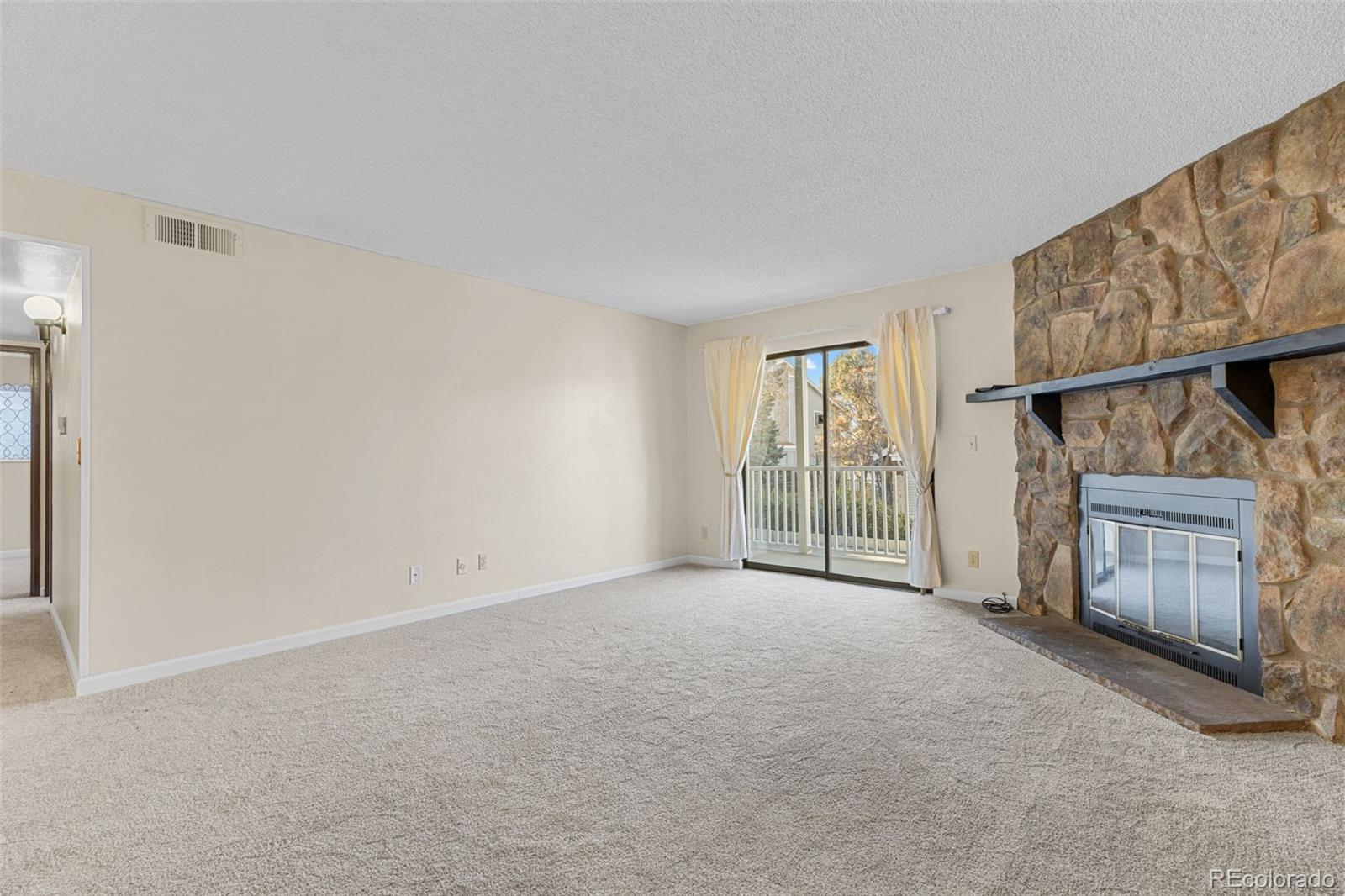921 S Walden Street Aurora CO 80017