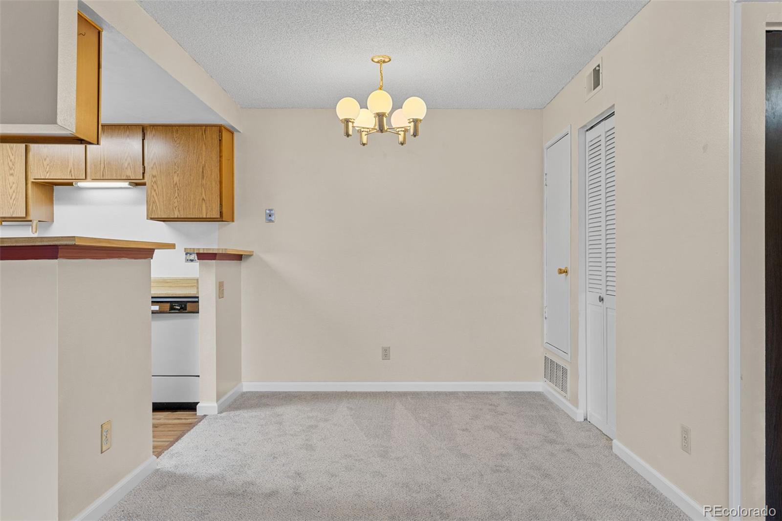921 S Walden Street Aurora CO 80017