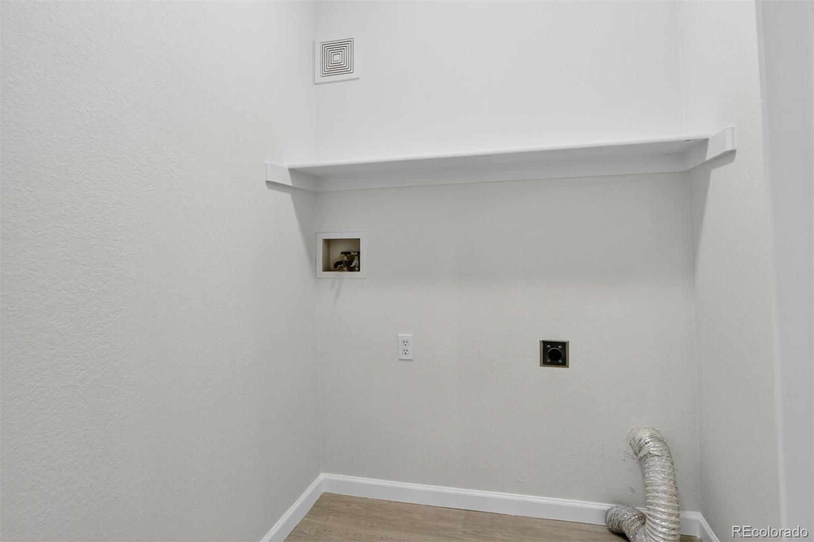 1631 W Canal Circle Littleton CO 80120
