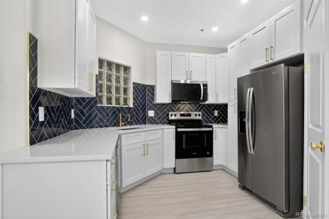 1631 W Canal Circle Littleton CO 80120