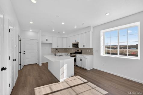 6721 E 148th Drive Thornton CO 80602