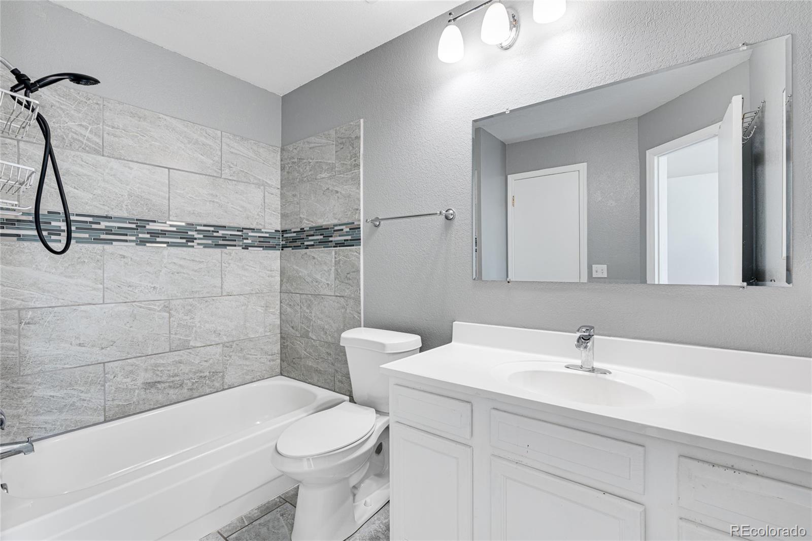 6712 S Holland Way Littleton CO 80128