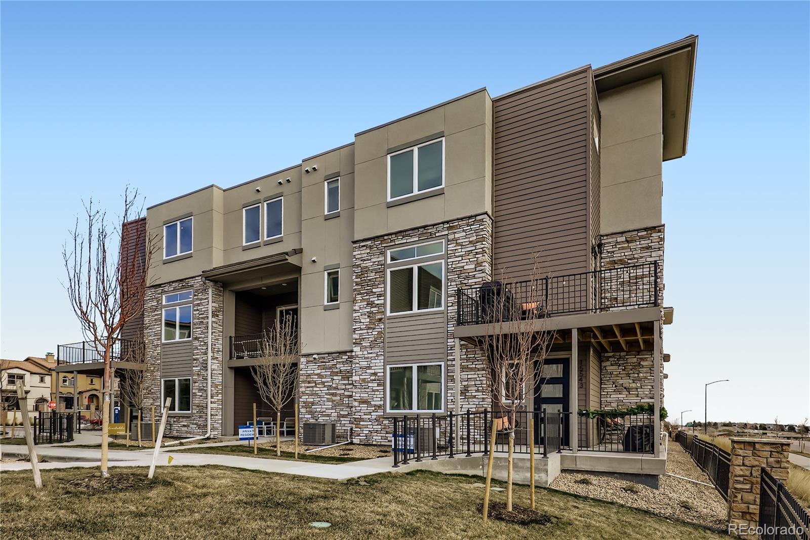 15553 W Washburn Drive Lakewood CO 80228