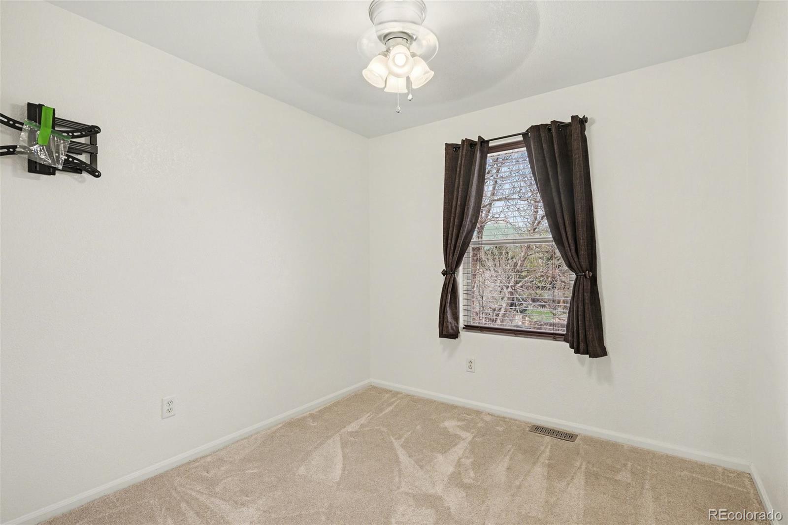 8094 S Kalispell Way Englewood CO 80112