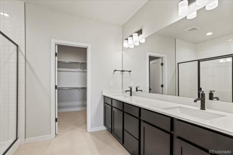 2839 E 103rd Drive Thornton CO 80229