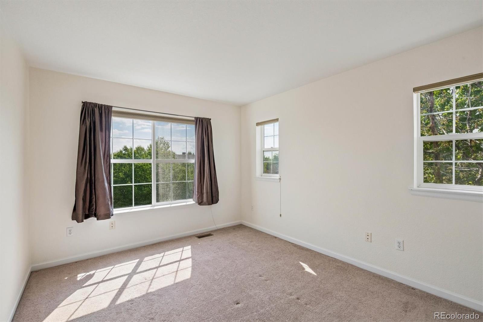 8939 E 29th Place Denver CO 80238