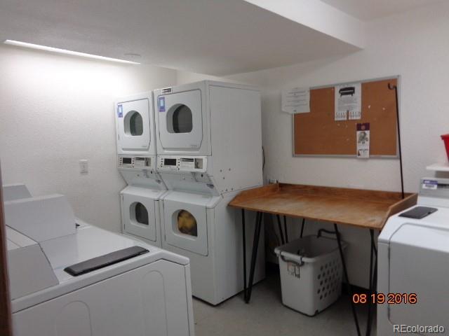 1302 S Parker Road Denver CO 80231