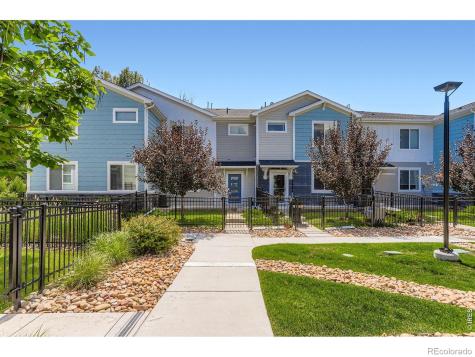 690 Stonebridge Drive Longmont CO 80503