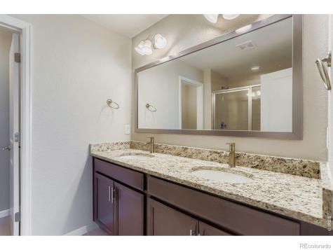 690 Stonebridge Drive Longmont CO 80503