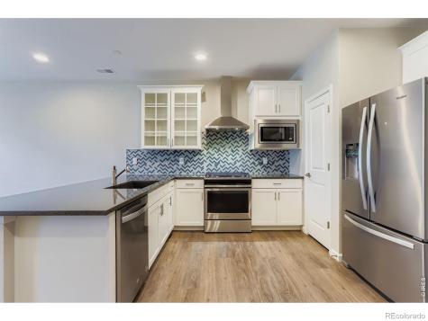 690 Stonebridge Drive Longmont CO 80503