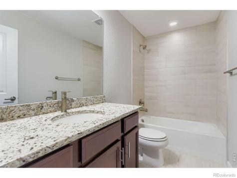 690 Stonebridge Drive Longmont CO 80503