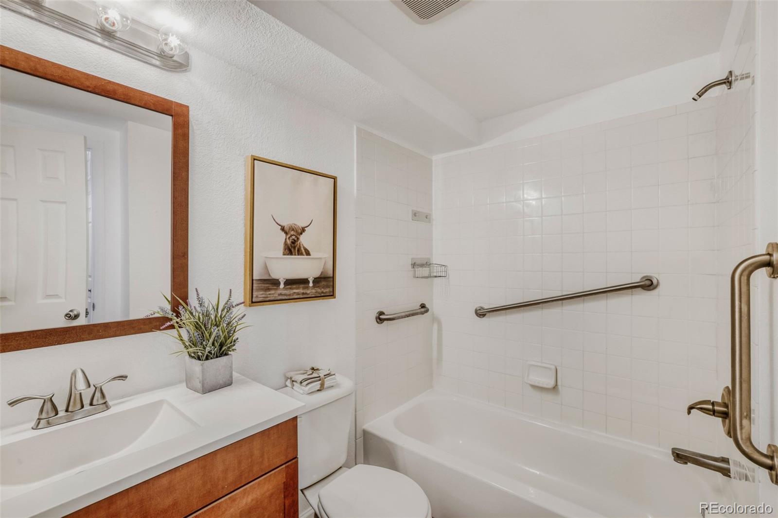 2190 S Holly Street Denver CO 80222