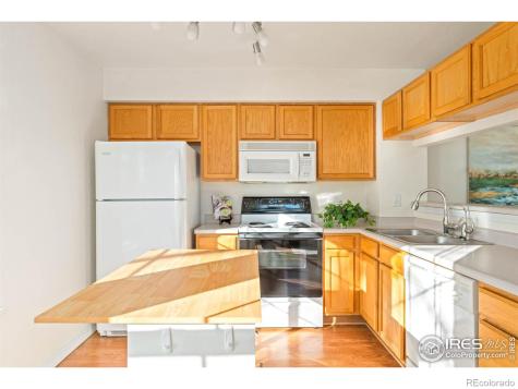 930 Button Rock Drive Longmont CO 80504