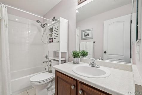 9528 Cedarhurst Lane Highlands Ranch CO 80129