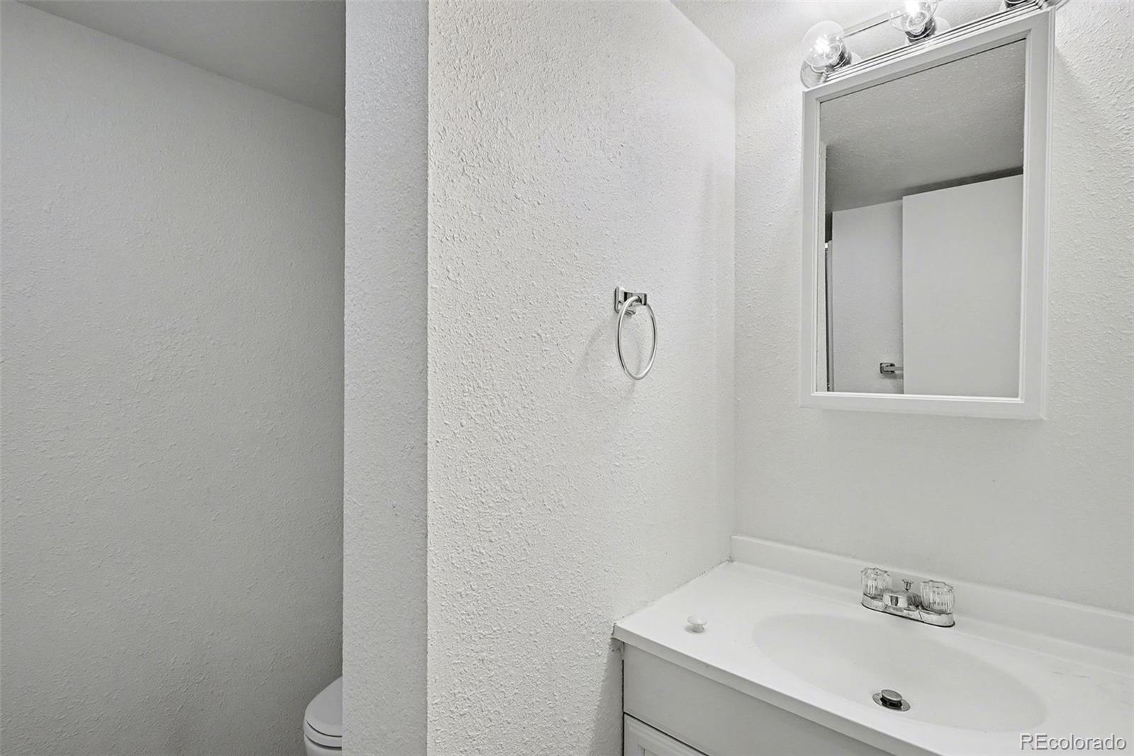 17681 E Loyola Drive Aurora CO 80013