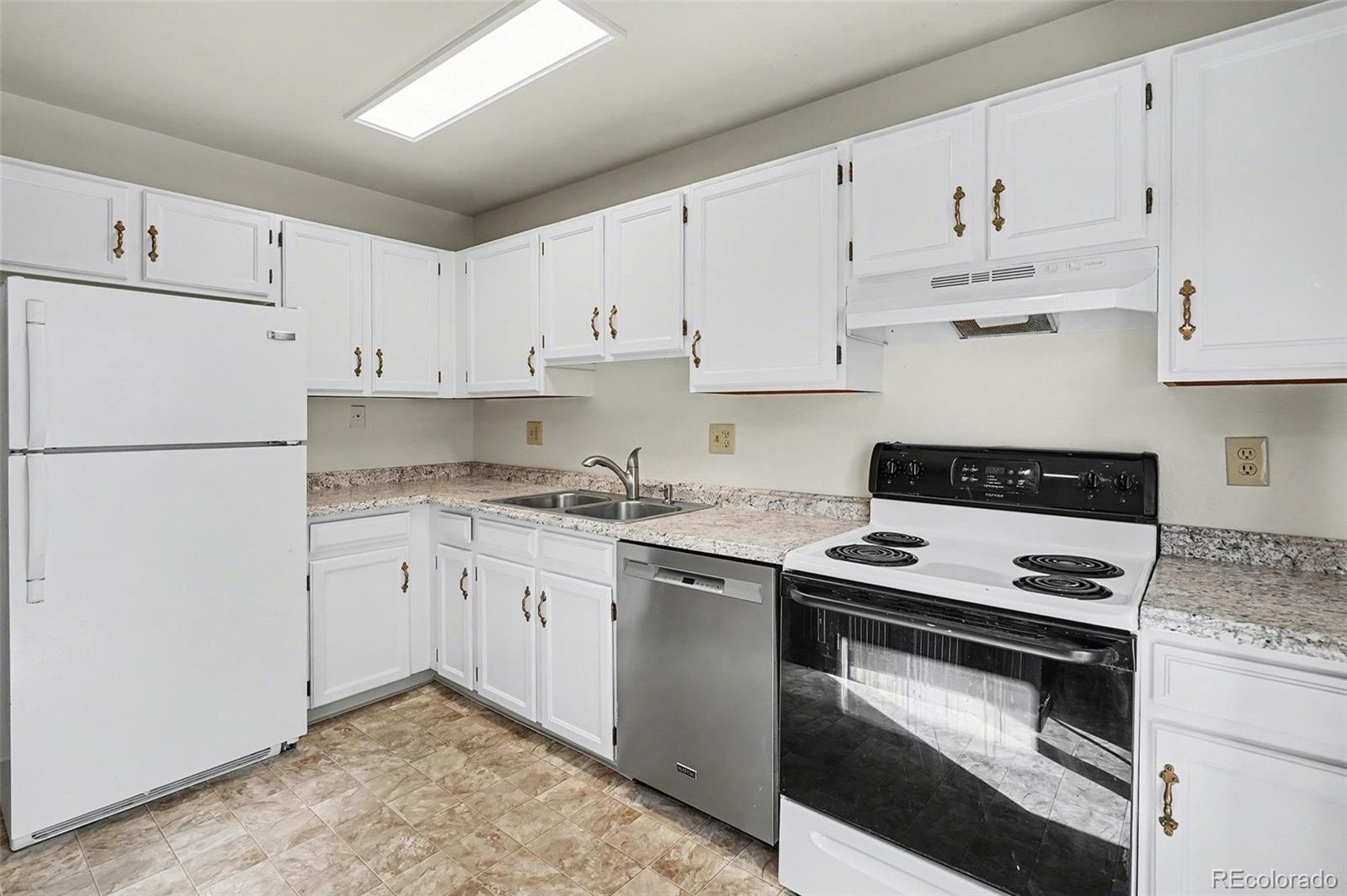 17681 E Loyola Drive Aurora CO 80013