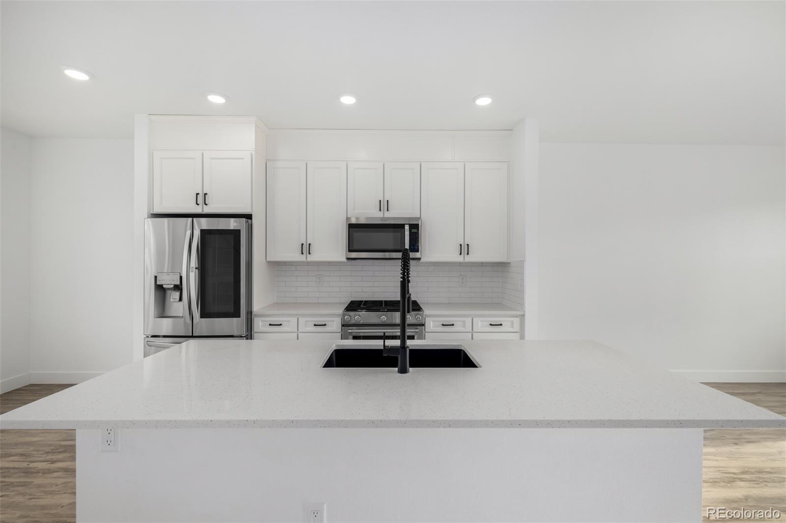 6936 Eliot Street Denver CO 80221