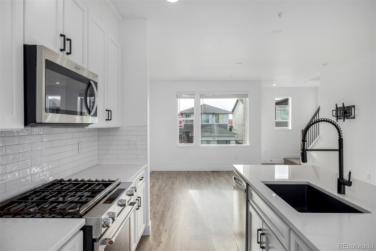 6936 Eliot Street Denver CO 80221