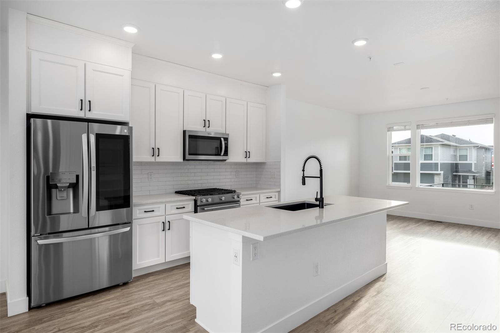 6936 Eliot Street Denver CO 80221