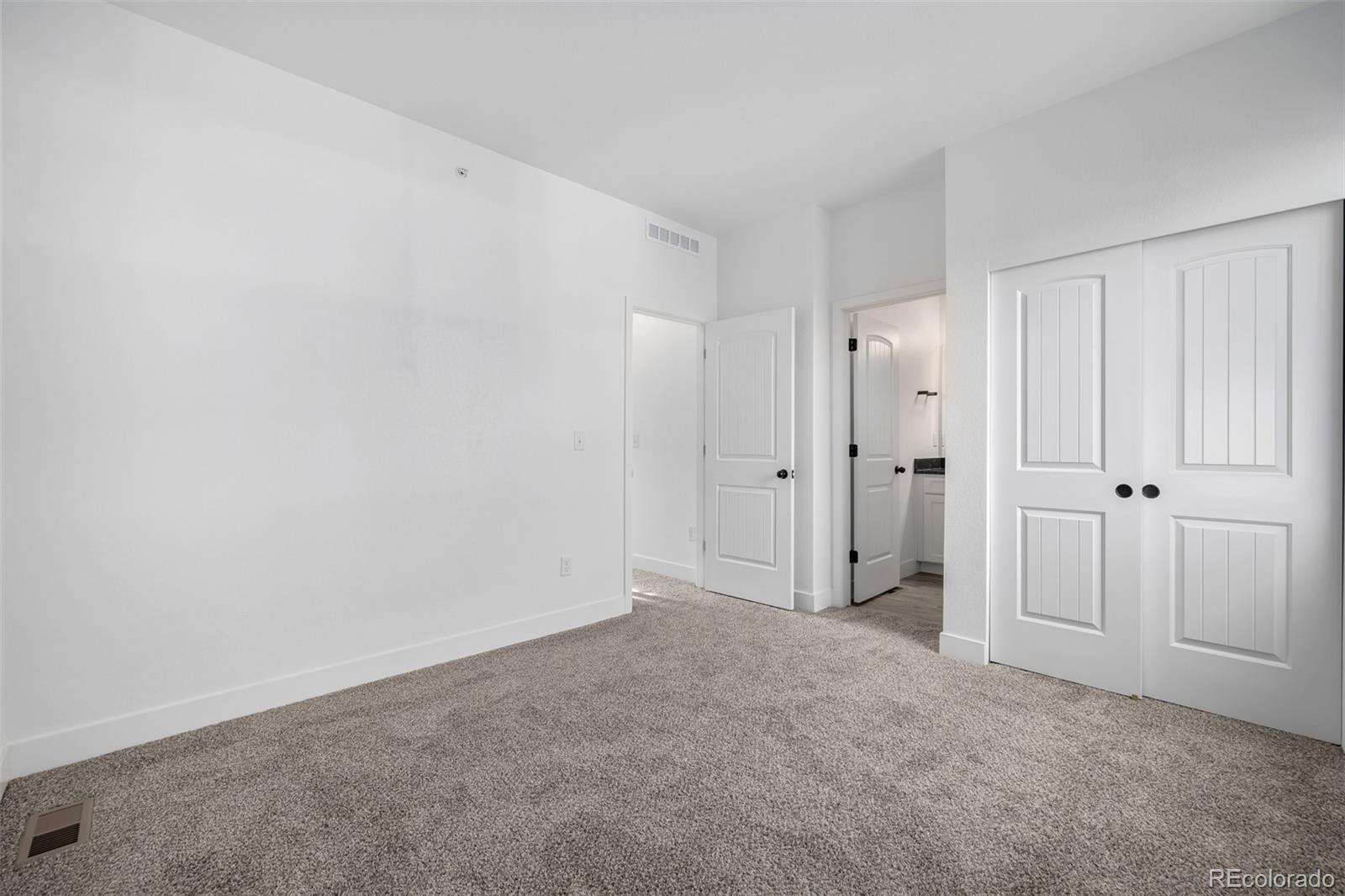 6936 Eliot Street Denver CO 80221