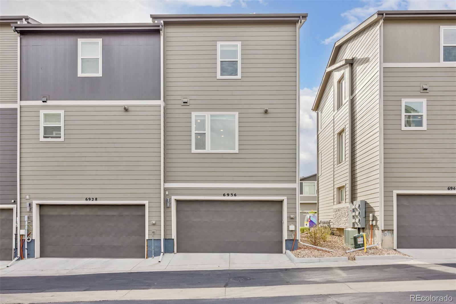 6936 Eliot Street Denver CO 80221