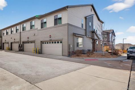 19518 E Sunset Circle Centennial CO 80015
