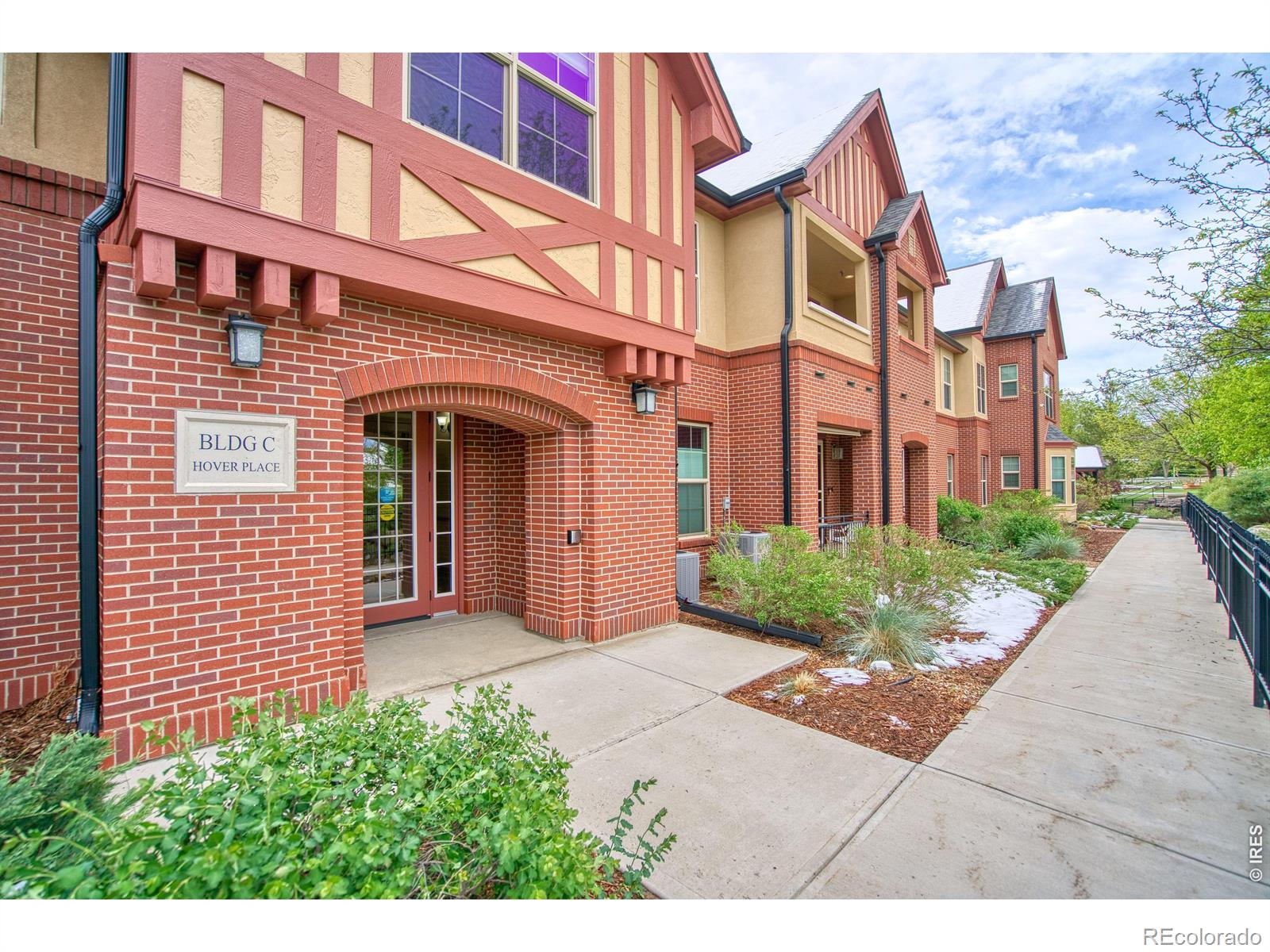 1379 Charles Drive Longmont CO 80503