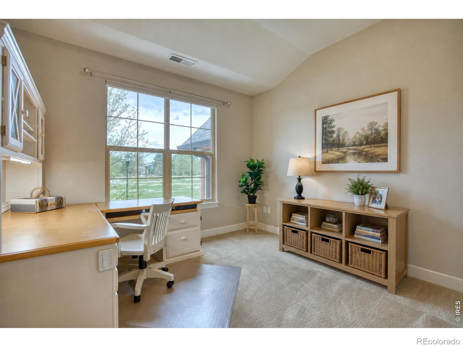 1379 Charles Drive Longmont CO 80503