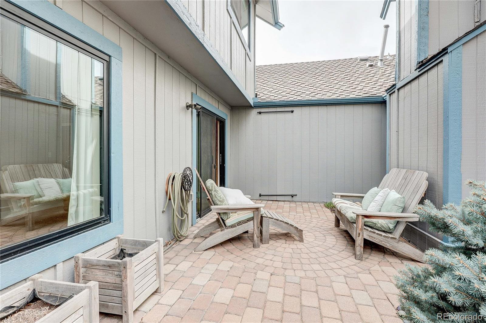 2512 S Worchester Court Aurora CO 80014