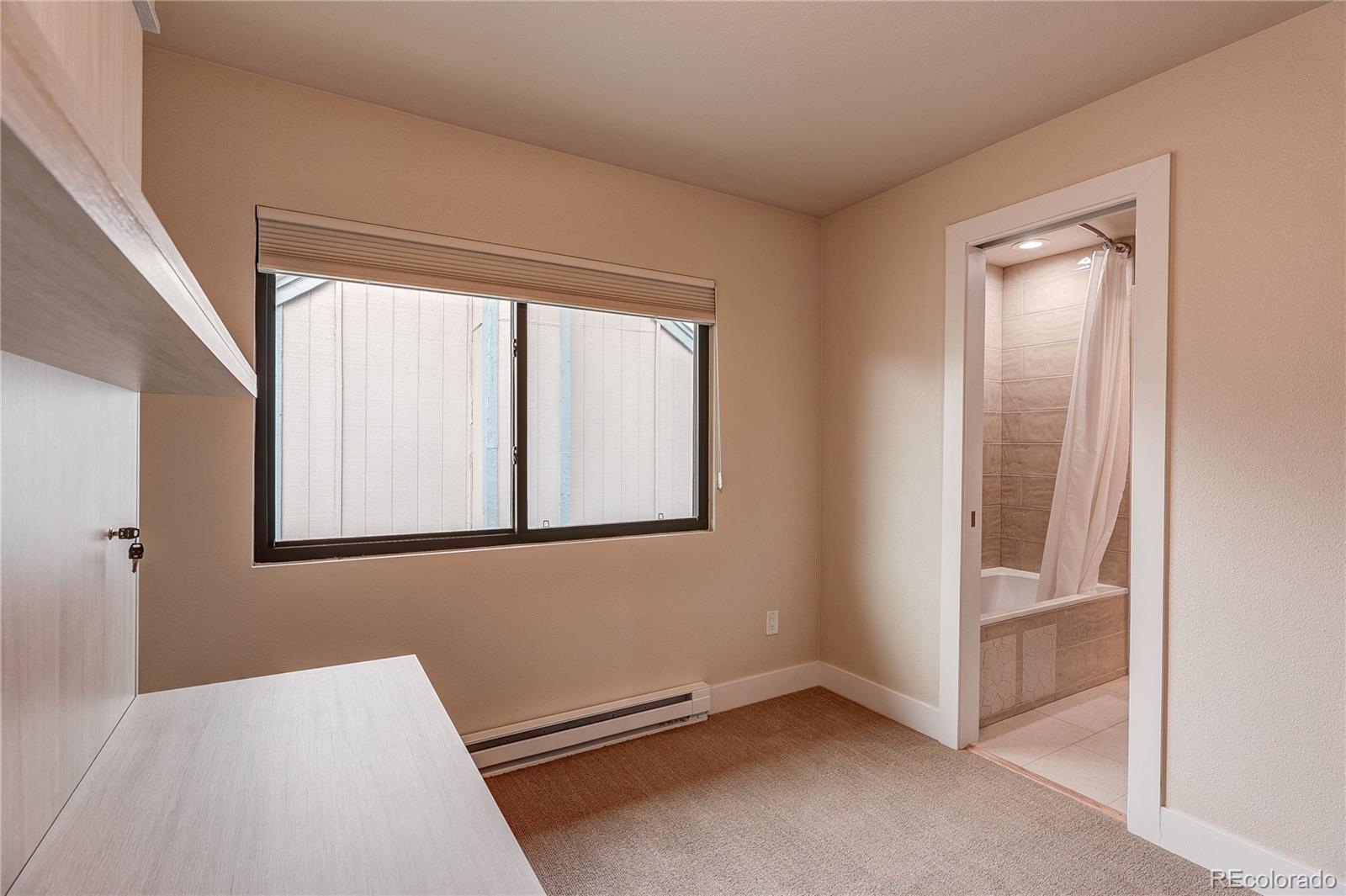 2512 S Worchester Court Aurora CO 80014