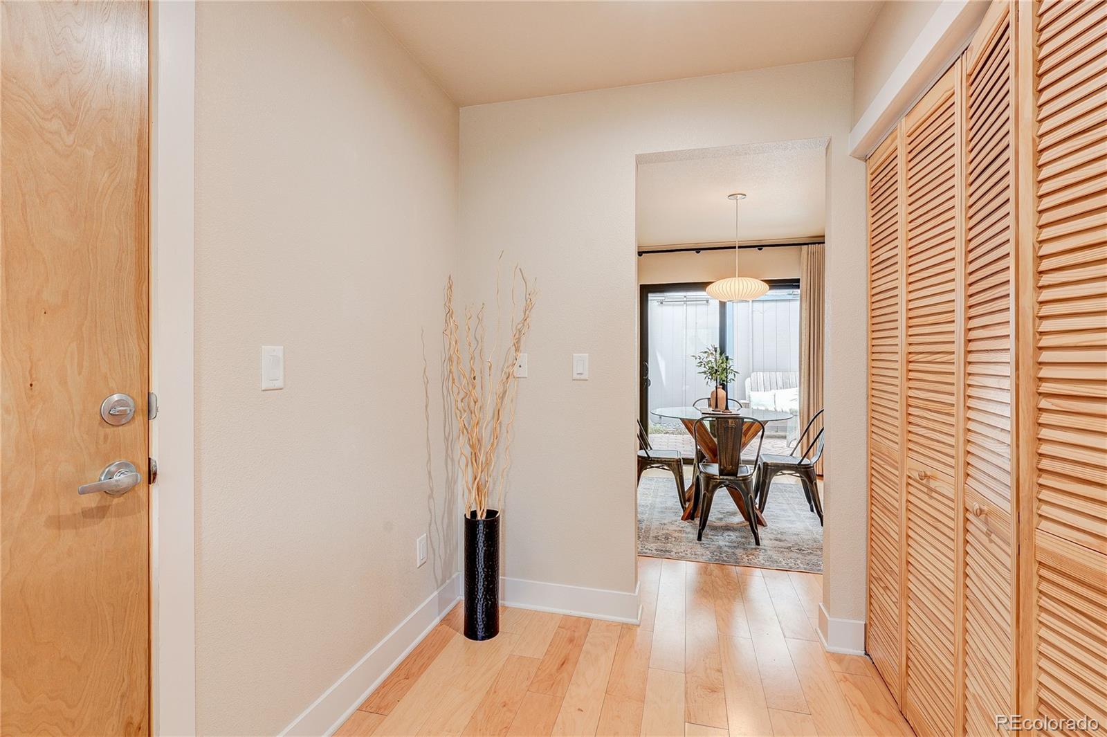 2512 S Worchester Court Aurora CO 80014