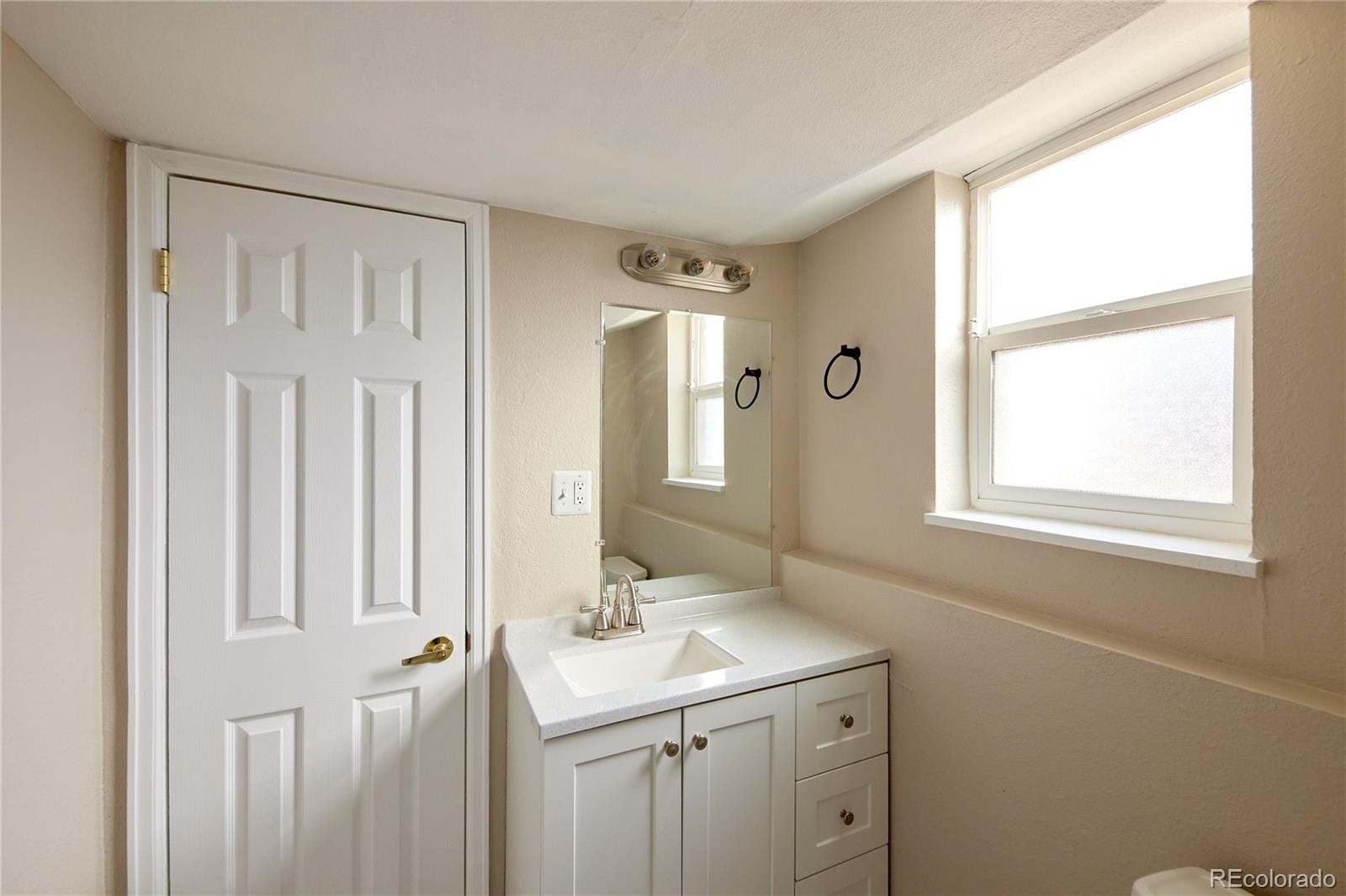 8060 W 9th Avenue Lakewood CO 80214