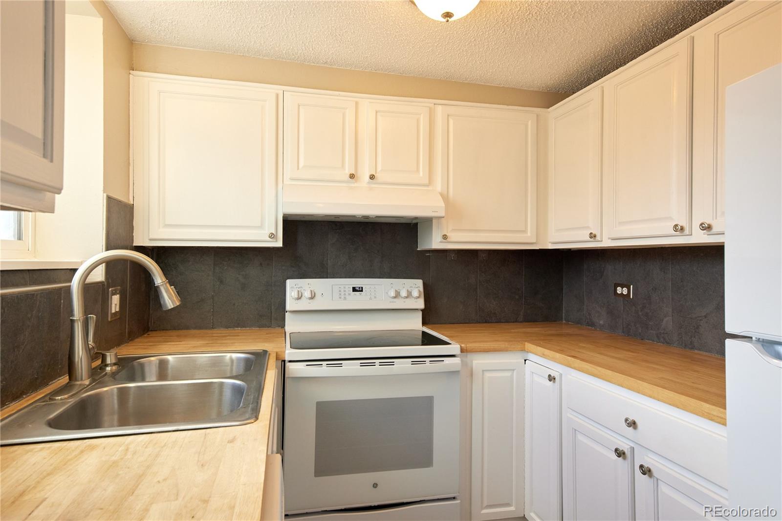 8060 W 9th Avenue Lakewood CO 80214