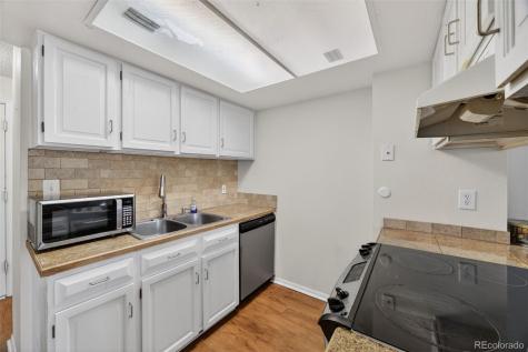 2826 S Lansing Way Aurora CO 80014