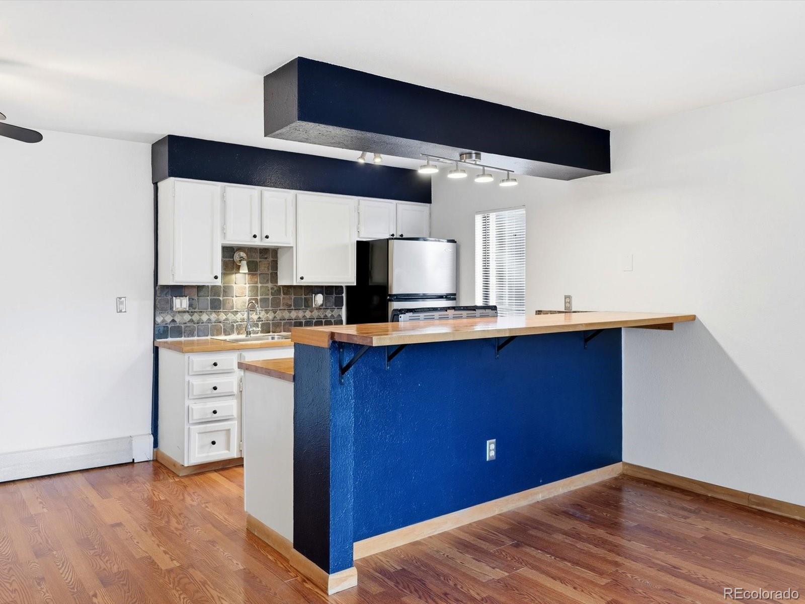 695 Manhattan Drive Boulder CO 80303