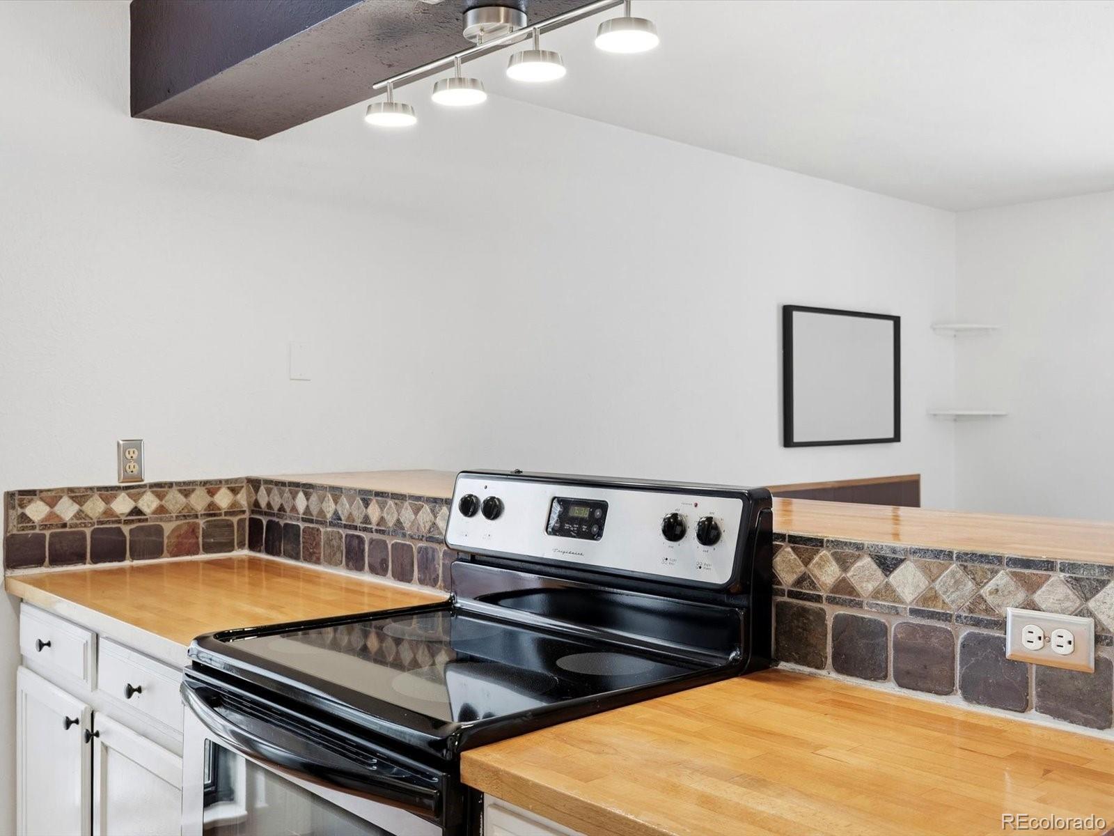 695 Manhattan Drive Boulder CO 80303