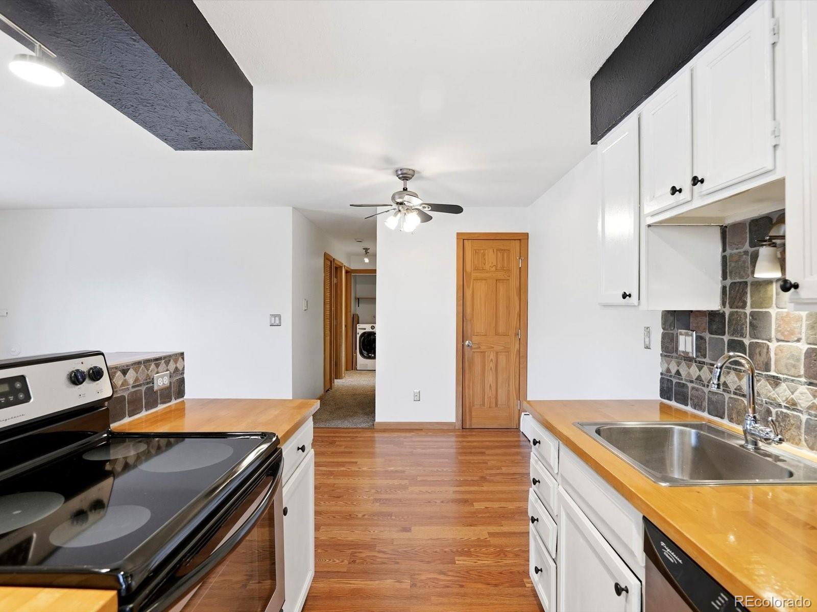 695 Manhattan Drive Boulder CO 80303