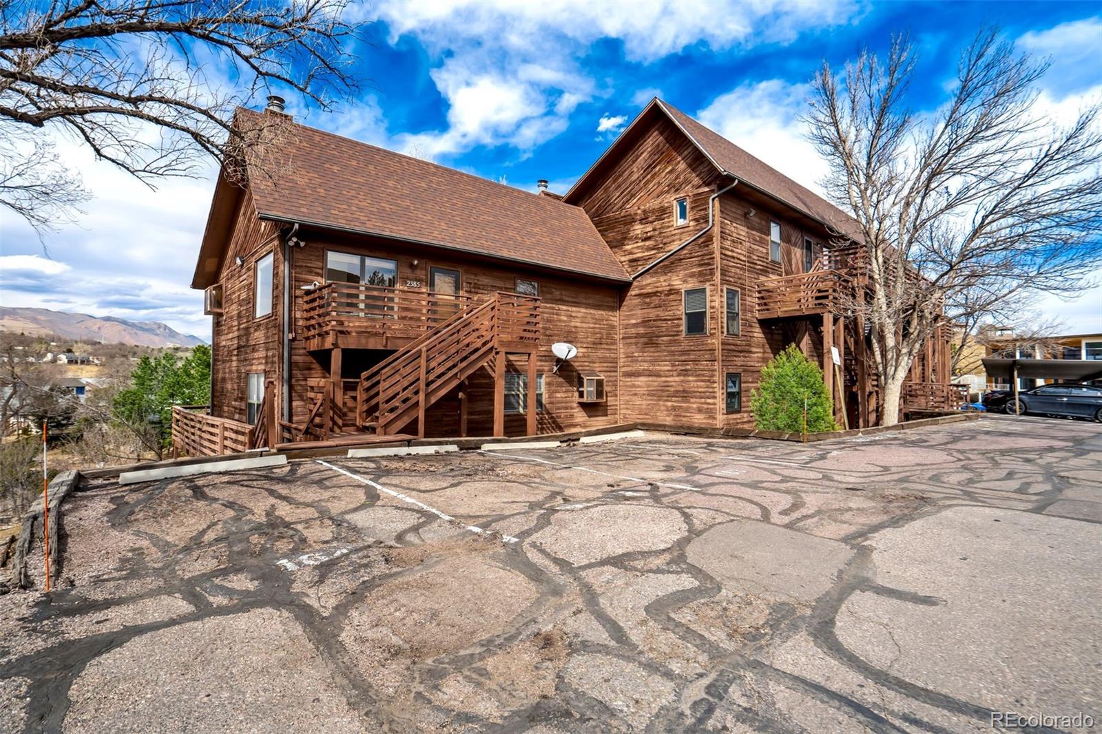 2385 Stepping Stones Way Colorado Springs CO 80904